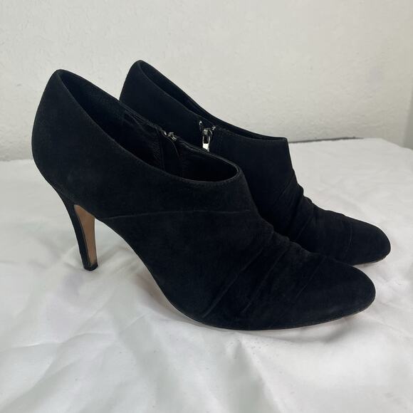 Saks Fifth Avenue Black Suede Booties Size 9M, Formal, Classic, Office, Elegant - Picture 1 of 10